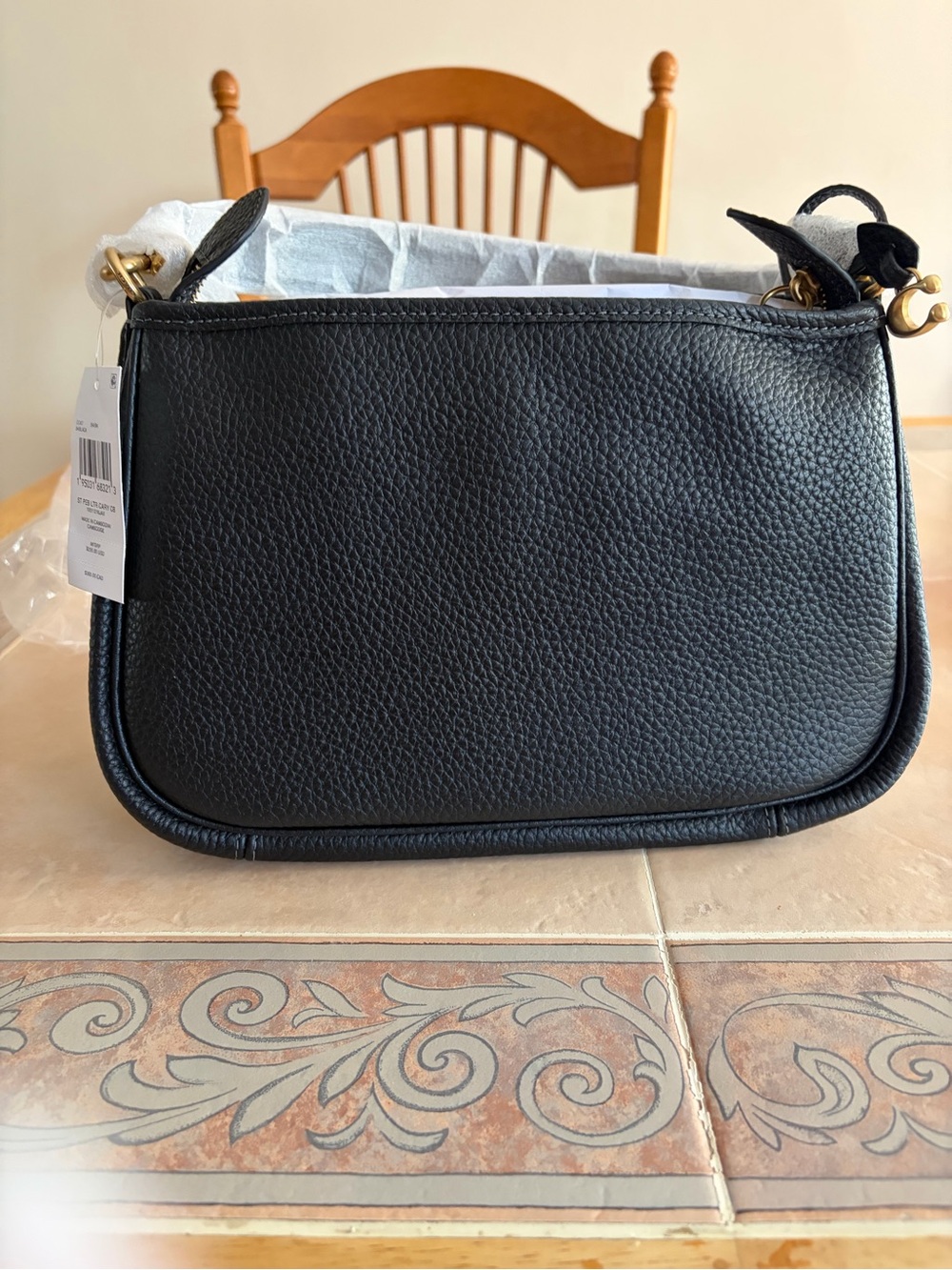 Coach Black Pebbled Leather Shoulder Bag with Gold-Tone Hardware - Picture 5 of 8